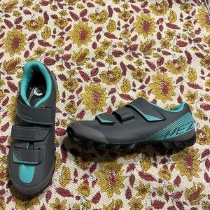 Shimano Bike Shoes Size EU 39 US 7
